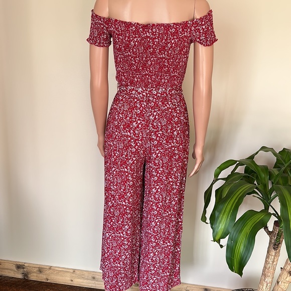 LULU’S Red Floral Cropped Off Shoulder Jumpsuit - Picture 2 of 10